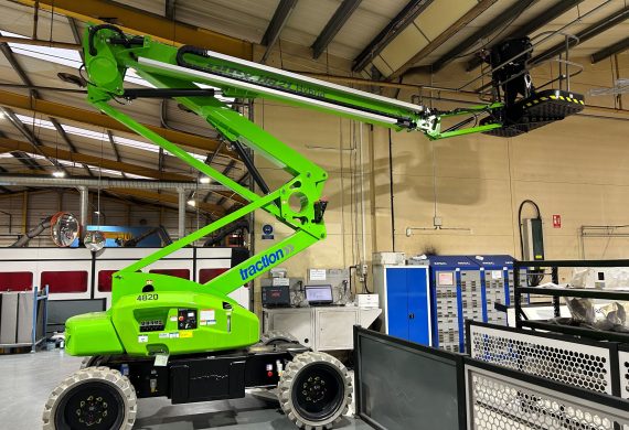 cherry picker boom 21 metre access